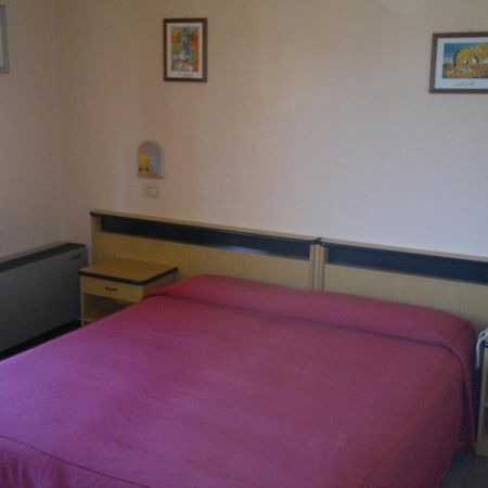Hotel Centrale Argenta ภายนอก รูปภาพ