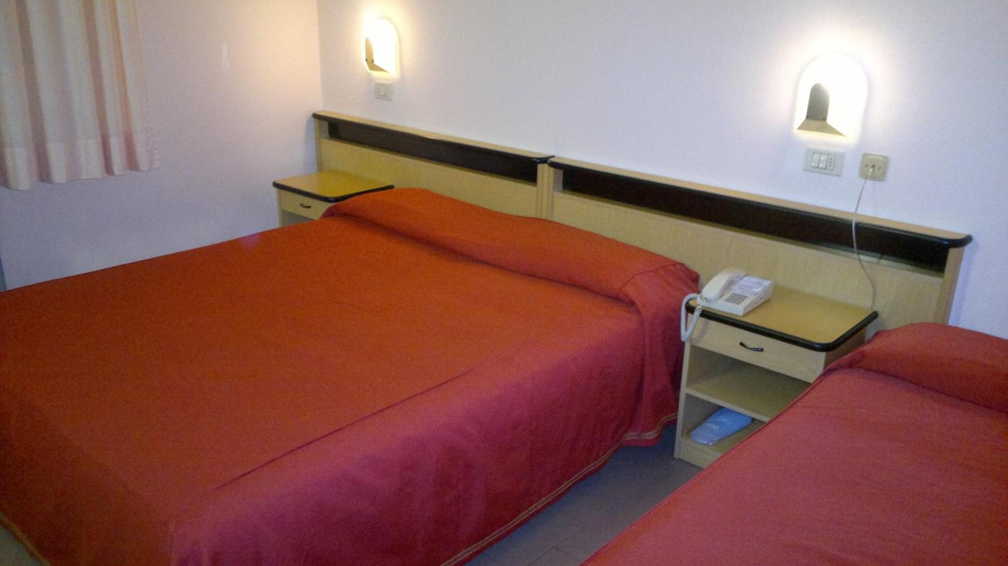 Hotel Centrale Argenta ภายนอก รูปภาพ